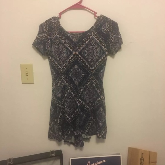 Romper - Picture 2 of 2